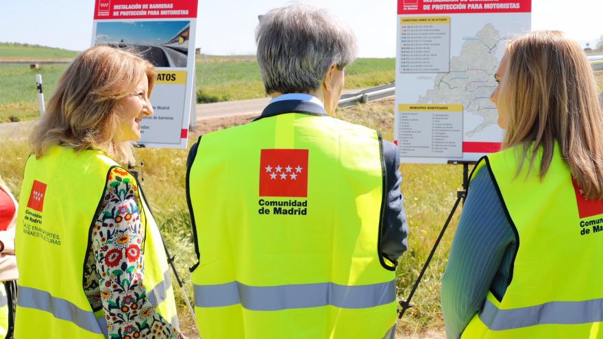El presidente en funciones ha visitado uno de los tramos de la M-121 en el que se han instalado medidas de protección ante accidentes   