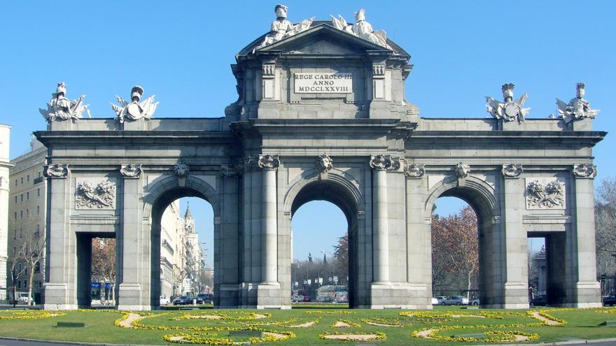 Puerta de Alcalá. Madrid 