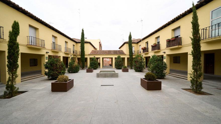 Plaza De la Villa - Boadilla del Monte Boadilla del Monte - Plaza De la Villa