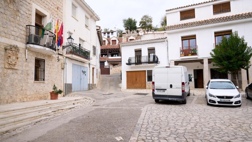 Plaza de la Villa - Olmeda de las Fuentes Olmeda de las Fuentes - Plaza de la Villa