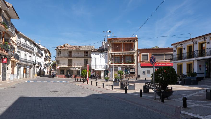 Plaza de la Constitución - Perales de Tajuña Perales de Tajuña - Plaza de la Constitución