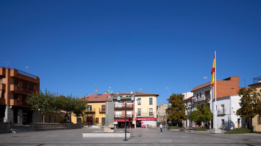 Plaza de España - Robledo de Chavela Robledo de Chavela - Plaza de España