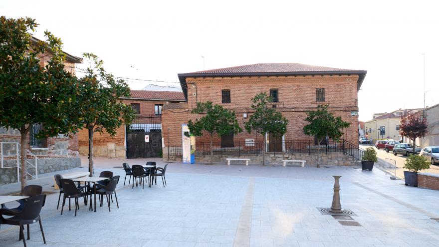 Plaza de la Constitución - Villanueva de Perales Villanueva de Perales - Plaza de la Constitución