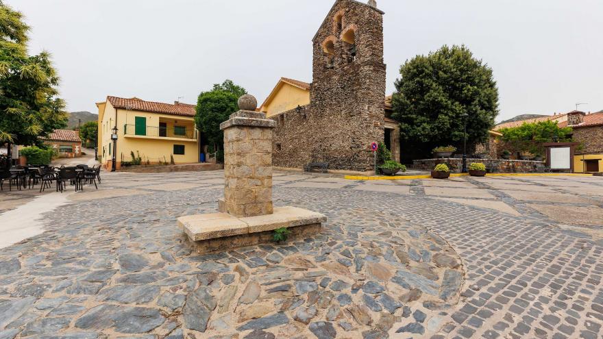 Plaza de la Constitución - El Atazar El Atazar - Plaza de la Constitución