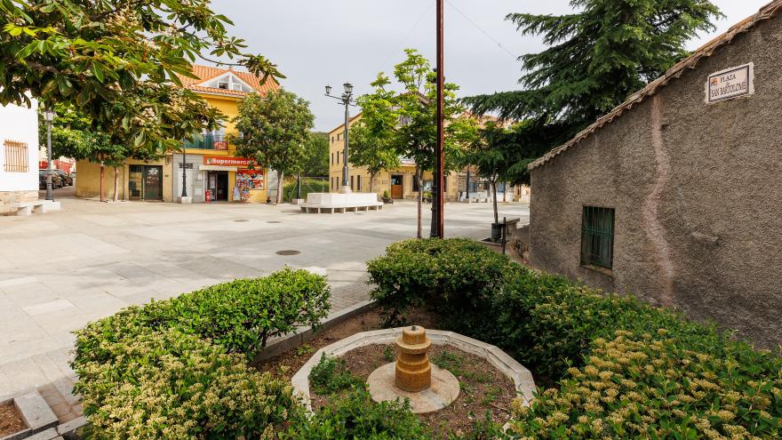 Plaza de San Bartolomé - Navalafuente Navalafuente - Plaza de San Bartolomé