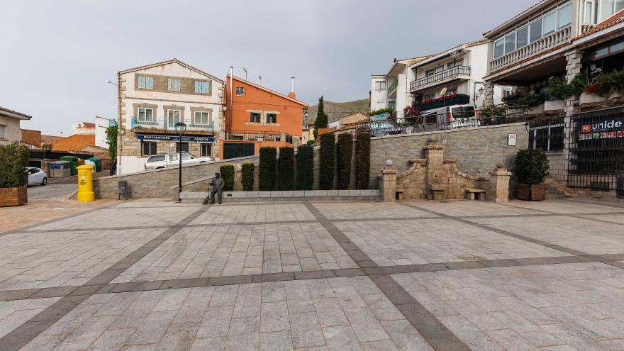 Plaza de Nuestra Señora del Carmen - Valdemanco Valdemanco - Plaza de Nuestra Señora del Carmen