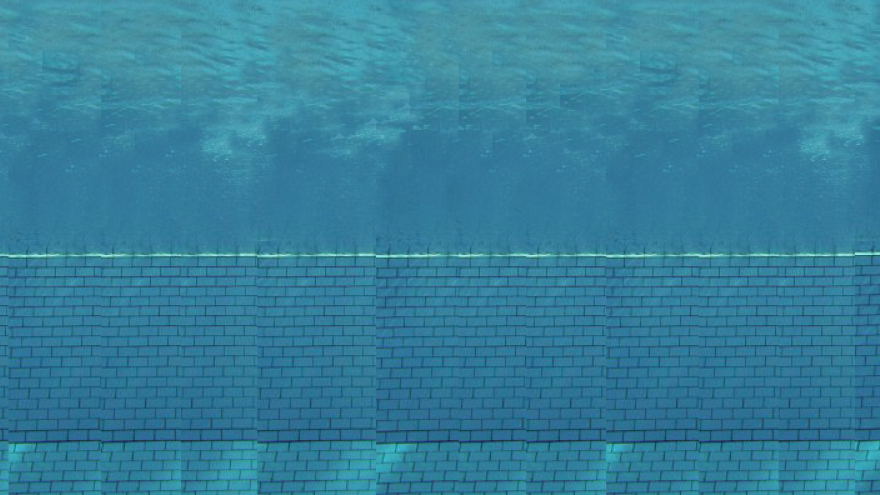 imagen de persona zambulléndose en una piscina