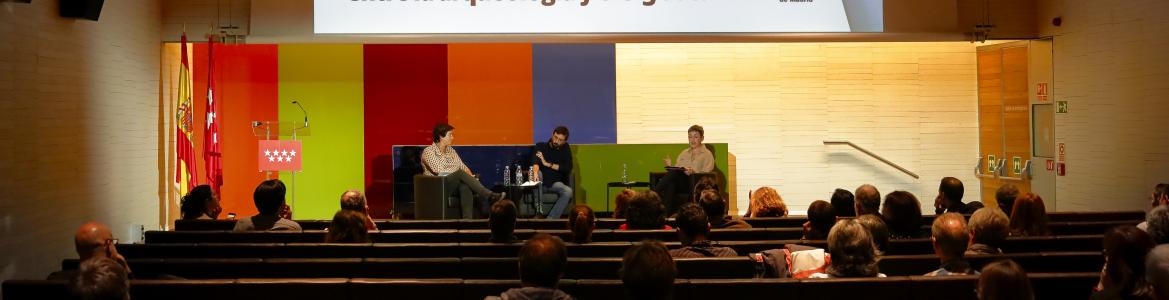 Excavar en la nube. Un encuentro inédito entre la arqueología y el big data Excavar en la nube