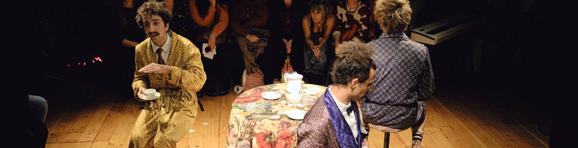 Foto de Si c'est sûr, c'est pas peut-être | Cie Takakrôar