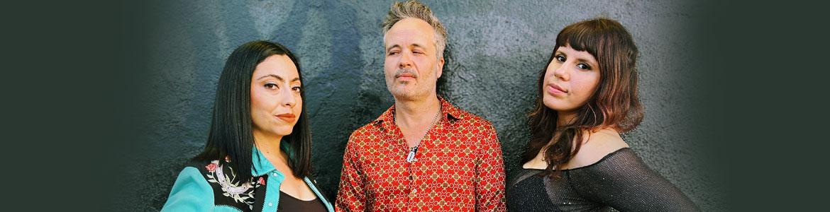 El Twanguero presentando Soñando California