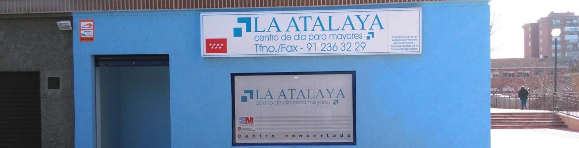 Exterior centro de día personas mayores