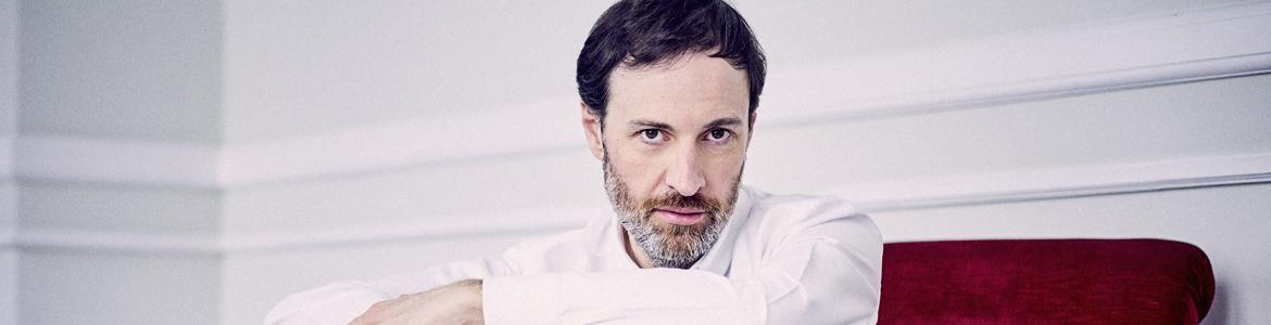 JOSETXU OBREGÓN - La perfección del tres: Suites I, II y III de Bach Crédito: Michal Novak