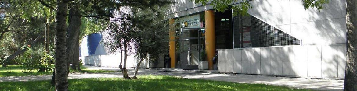 Fachada del albergue san fermín