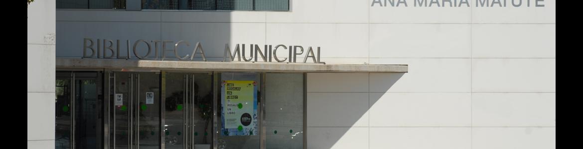 Exterior  Biblioteca Ana María Matute de Valdemoro