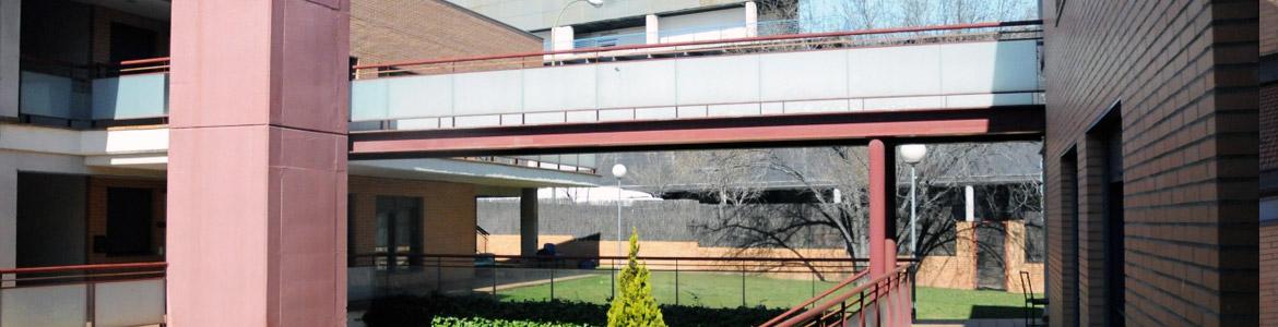 Residencia Las Fuentes-Fundación APROCOR Fachada de la Residencia Las Fuentes-Fundación APROCOR