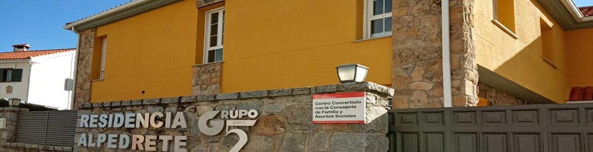 Fachada de la Residencia (MR) Alpedrete para personas con enfermedad mental