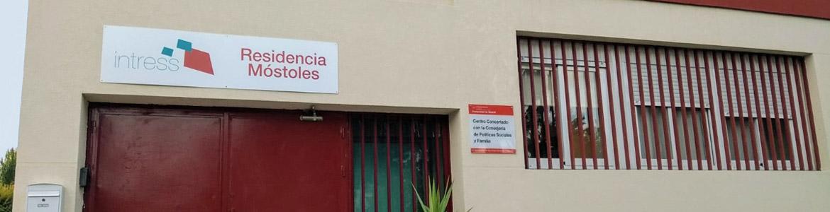 Fachada de la Residencia (MR) Móstoles para personas con enfermedad mental