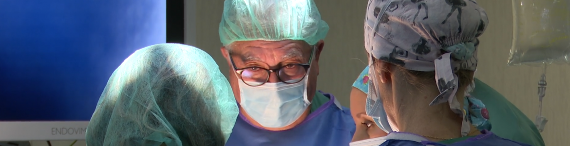 cirugía bariátrica profesionales sanitarios realizando una cirugía bariátrica