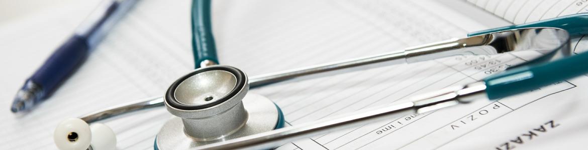 Documentos e instrumental médico Documentos e instrumental médico