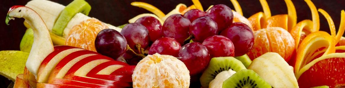 Sector de frutas y verduras Imagen de un bodegón de frutas y verduras