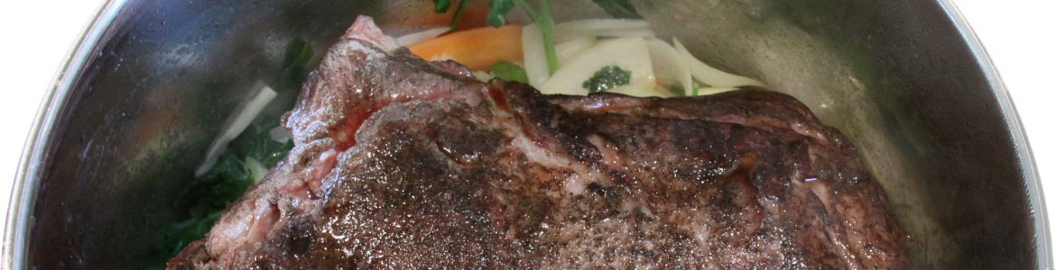 Carne de jabalí cocinada