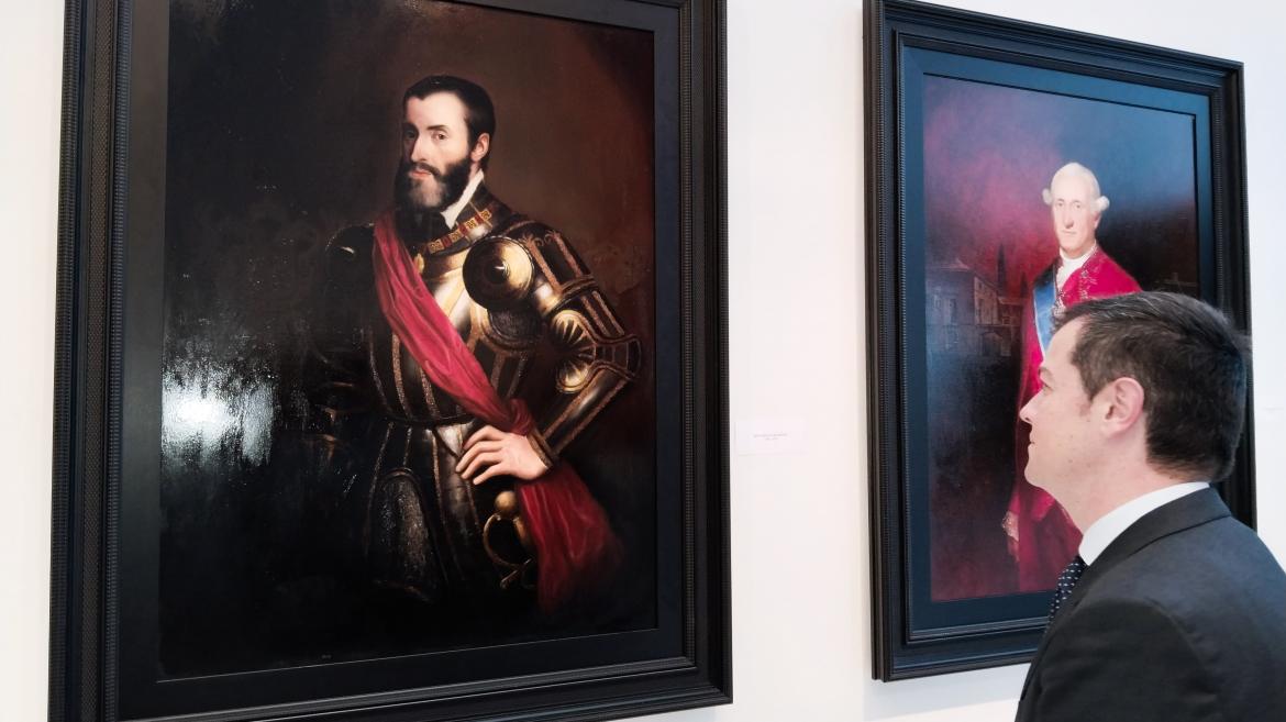 La Comunidad de Madrid contará con la primera galería de retratos pictóricos de todos los monarcas españoles obra del taller de Ferrer-Dalmau El viceconsejero Martín