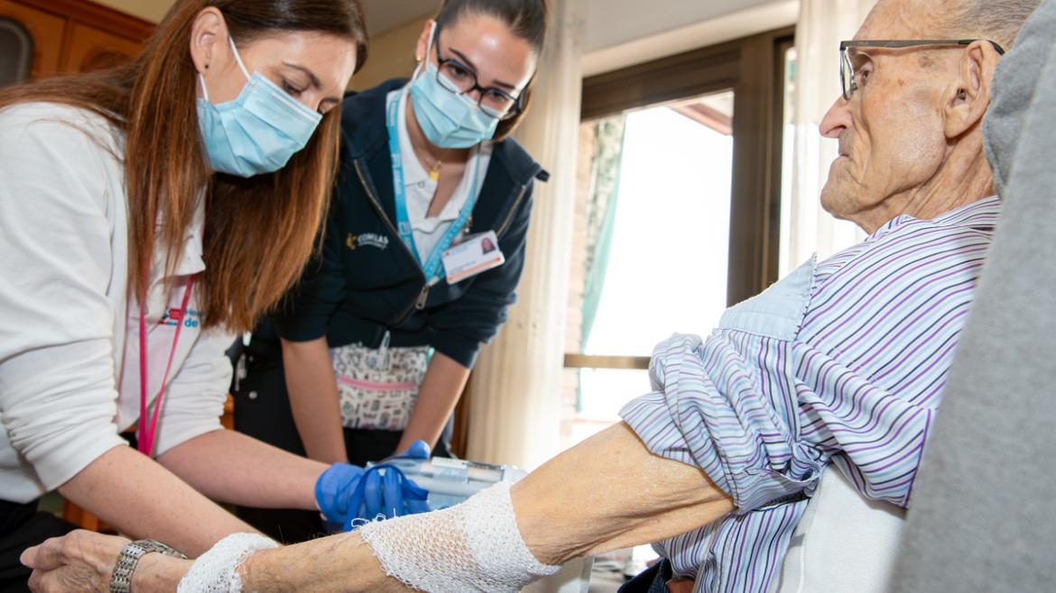 sanitarios y paciente