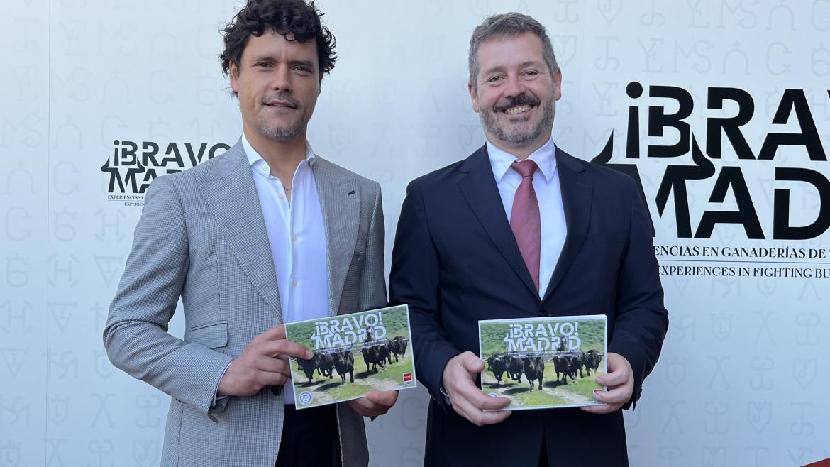El consejero con Miguel Abellán