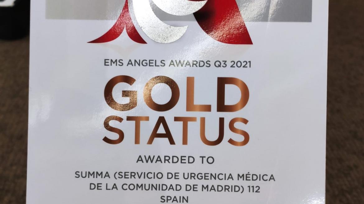 Imagen del Galardón Angels recogido por el SUMMA 112