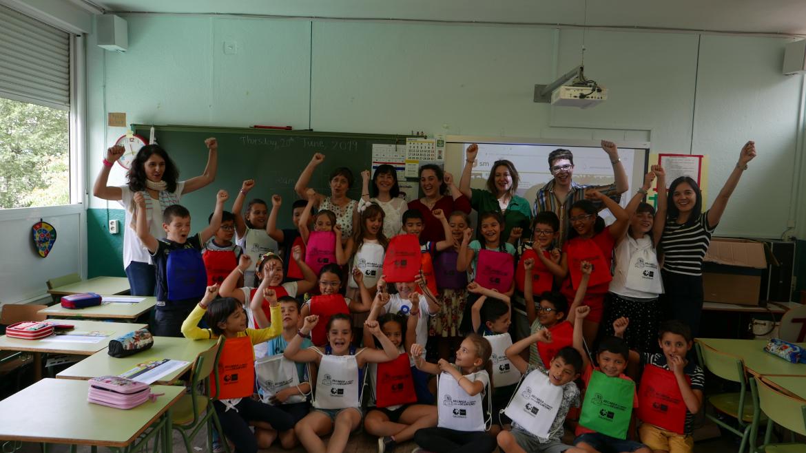 Sanidad enseña a 32.000 alumnos en desayunar de forma saludable CEIP Conde Arruga, ganador del primer premio