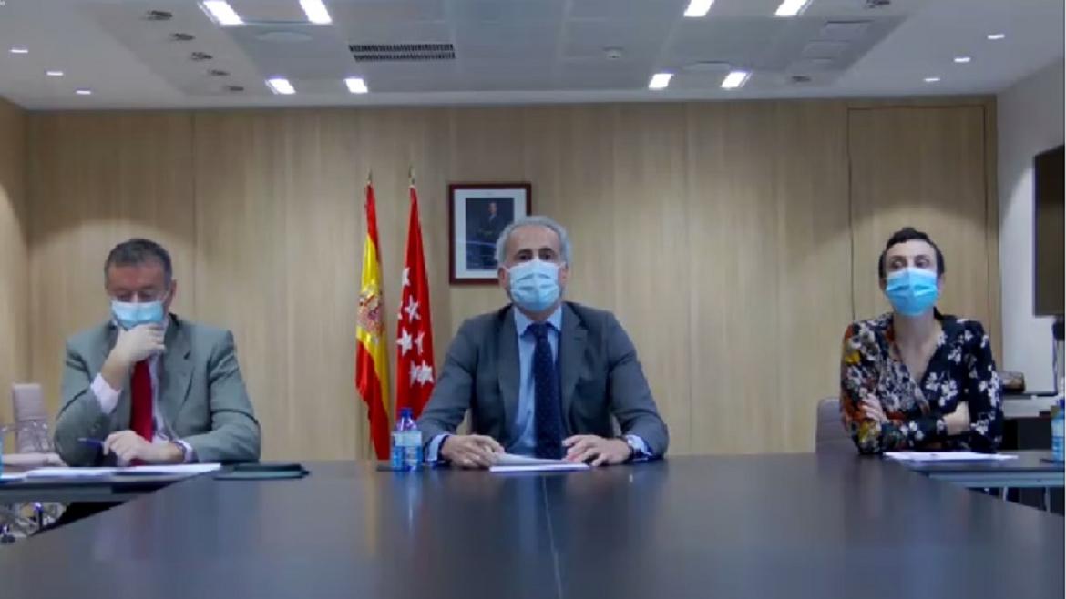 El consejero de Sanidad reconoce la labor de los profesionales de Atencion Primaria frente al COVID-19 El consejero de Sanidad en el acto inaugural de la Jornada de Reconocimientos de Atencíón Primaria