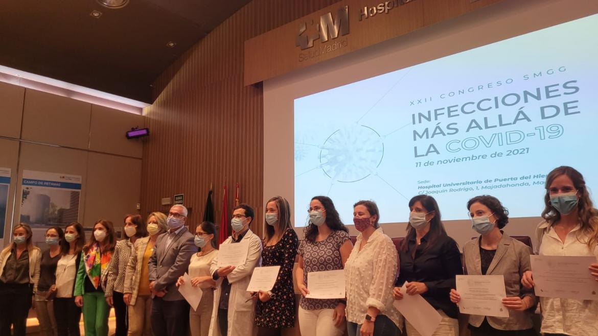 Foto de familia de los premiados