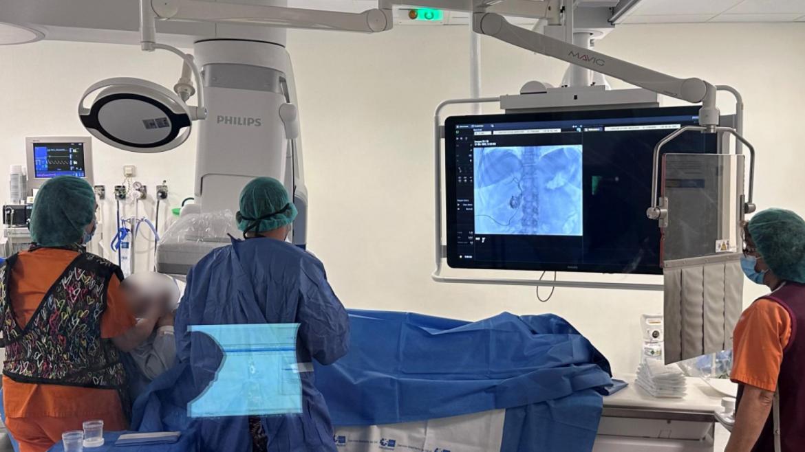 El Servicio de Radiología del Hospital de Móstoles, dotado de equipamiento de alta tecnología para mejorar el diagnóstico Momento durante la intervención