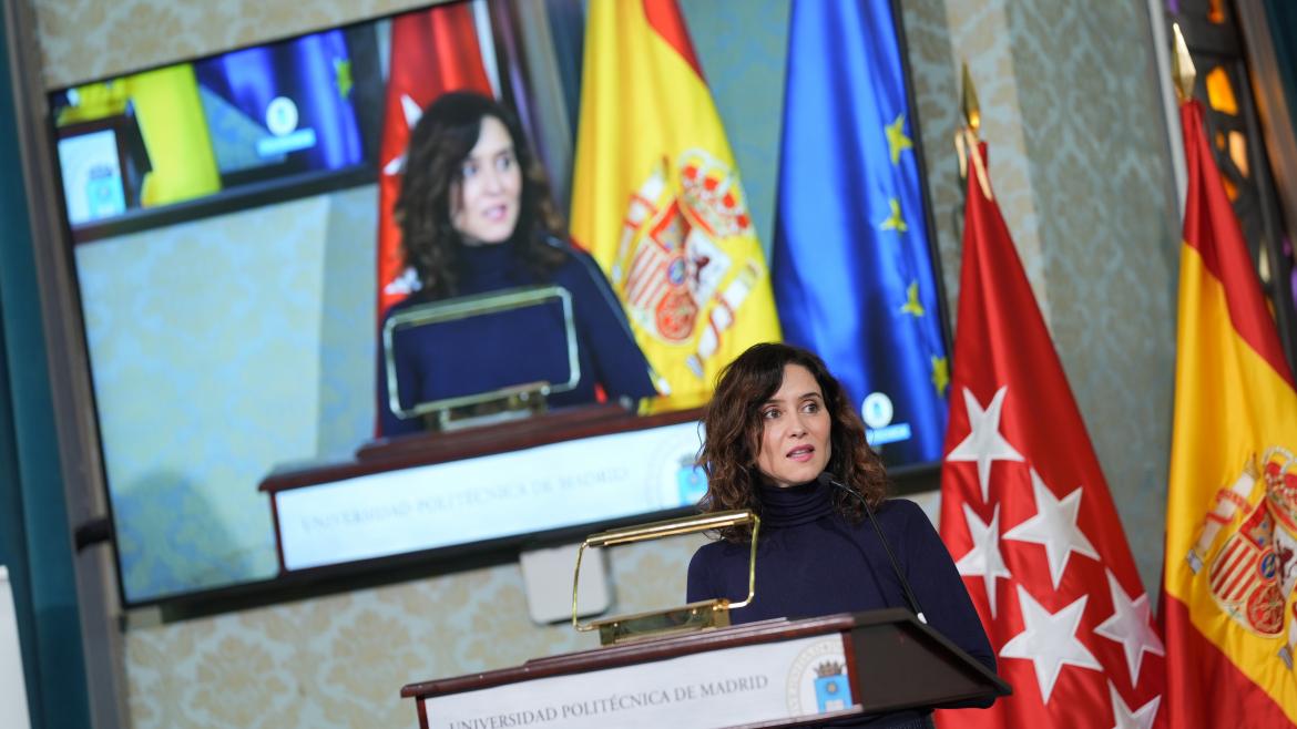 Díaz Ayuso defiende la futura Ley de Universidades para garantizar estos centros como lugares “de ciencia y no de ideología” La presidenta Isabel Díaz Ayuso