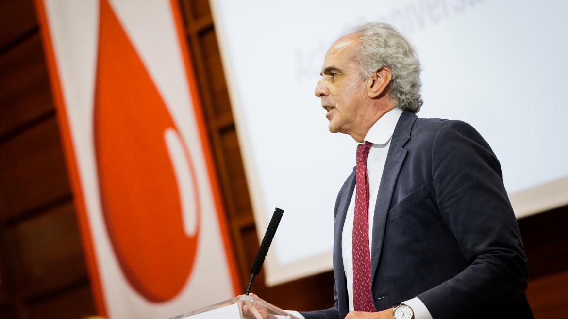 La Comunidad de Madrid celebra el 35º aniversario de su Centro de Transfusión con 4,7 millones de donaciones El consejero Enrique Ruiz Escudero durante su intervención en el acto del aniversario