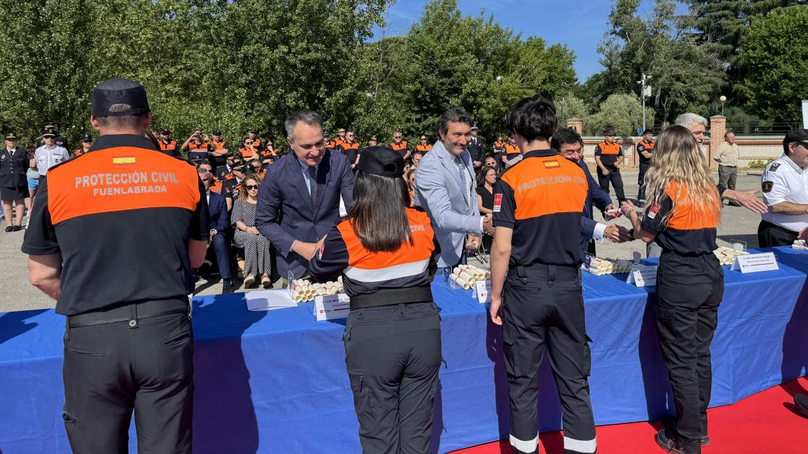 La Comunidad de Madrid incorpora 152 nuevos voluntarios de Protección Civil a 62 agrupaciones municipales Entrega Diplomas curso formación básica Protección Civil en IFISE