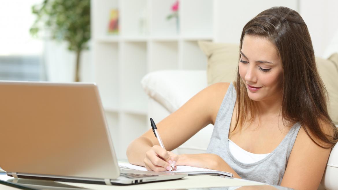 Estudiante Estudiante