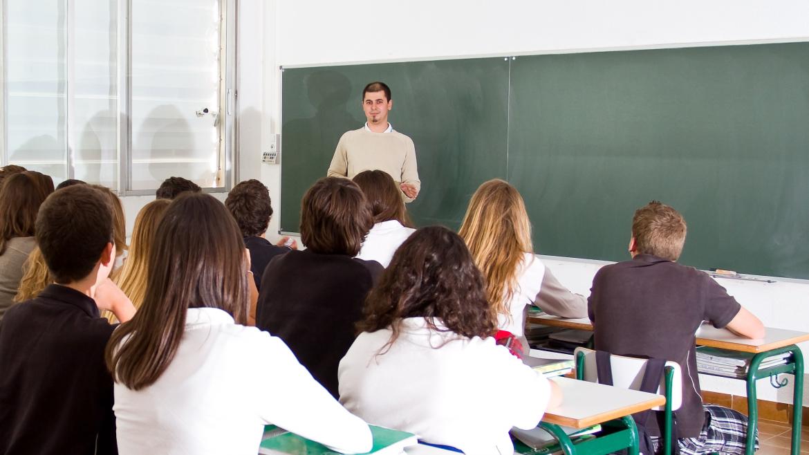 Alumnos en clase Alumnos en clase