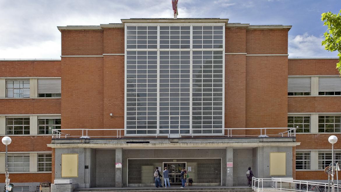 Facultad de filosofía y filología