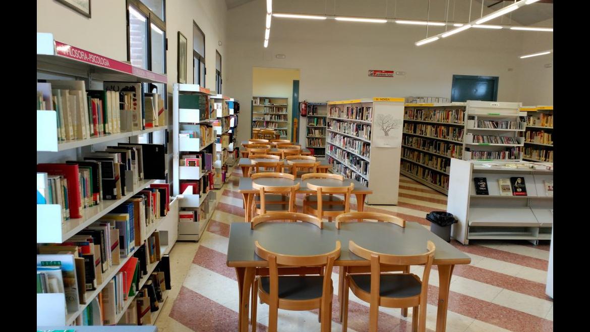Biblioteca San Martín de Valdeiglesias Interior Biblioteca San Martín de Valdeiglesias