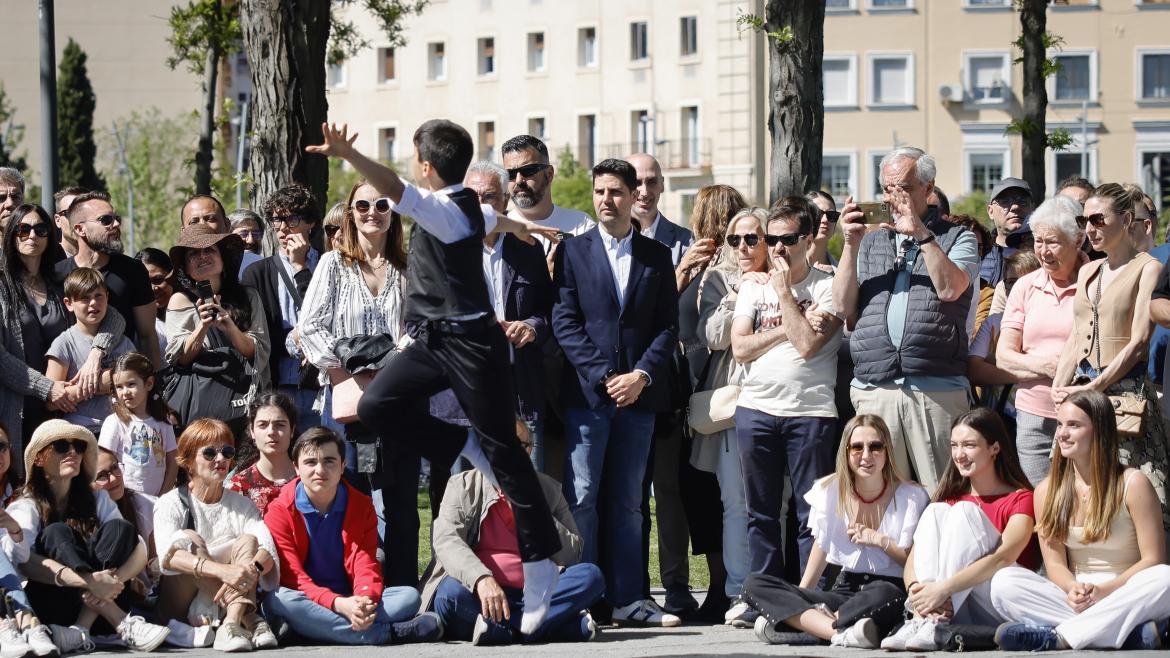 La Comunidad de Madrid lleva a la calle a sus bailarines en el Día Internacional de la Danza Espectáculo de danza en la calle