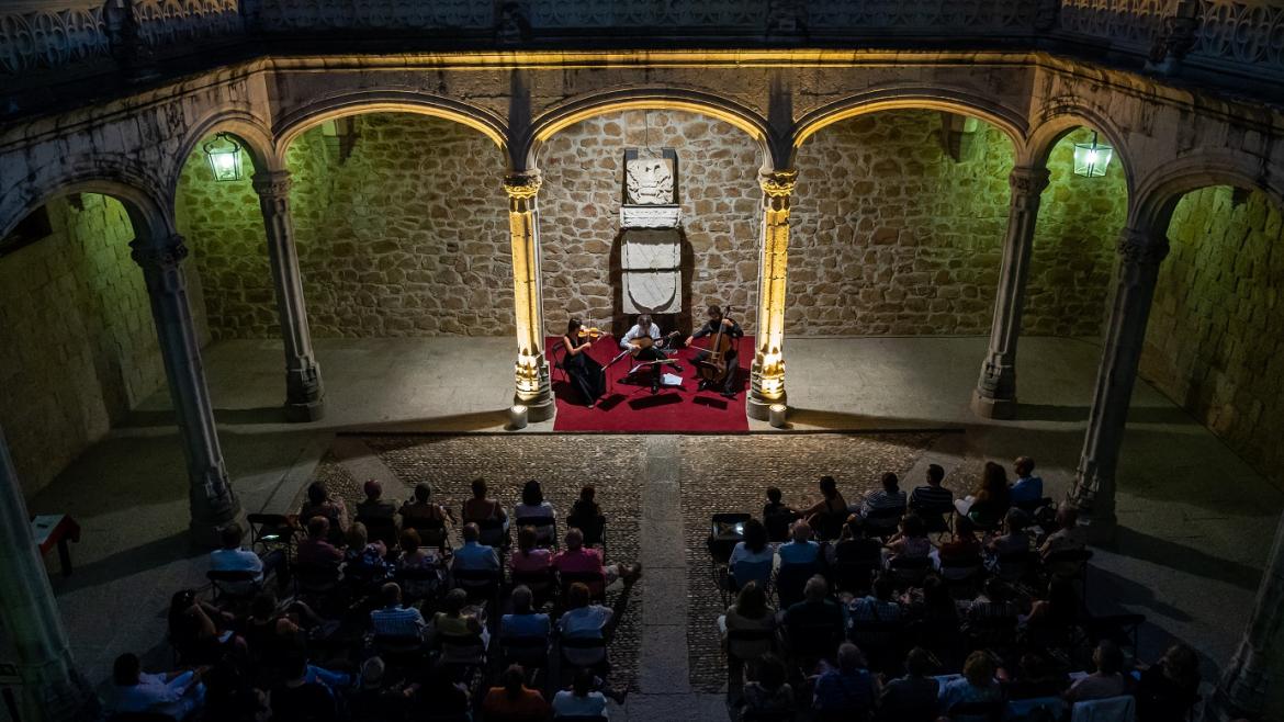 Imagen de concierto en el castillo de Manzanares El Real