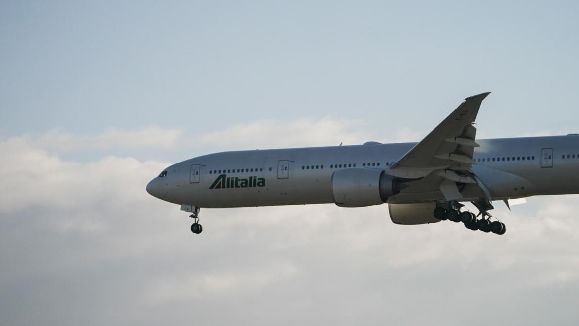 Avión volando