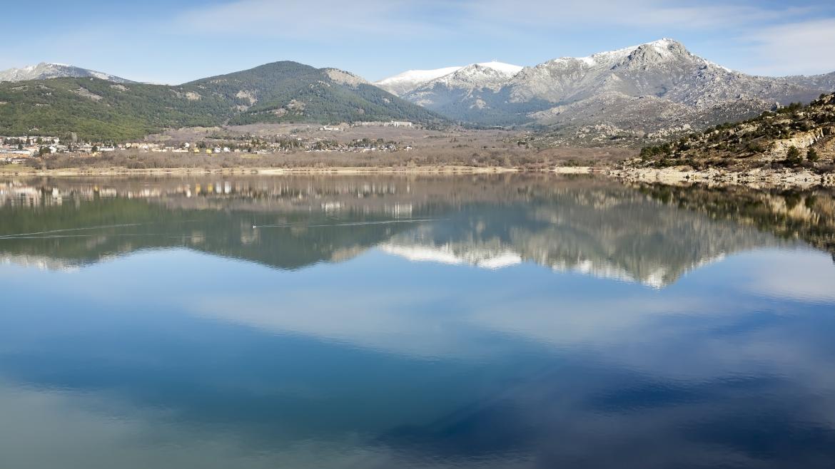 embalses.jpg Embalse de Navacerrada