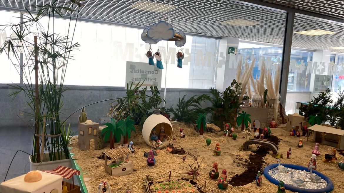 Imagen de un Belén El Hospital público La Paz y el SUMMA112 ganan el Concurso de Belenes en el Entorno Sanitario de la Comunidad de Madrid