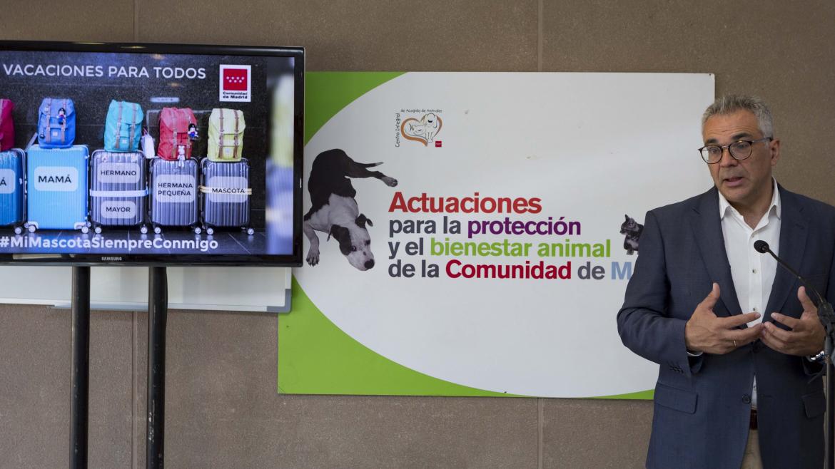 Carlos Izquierdo visita hoy el Centro Integral de Acogida de Animales (CIAAM) en Colmenar Viejo
