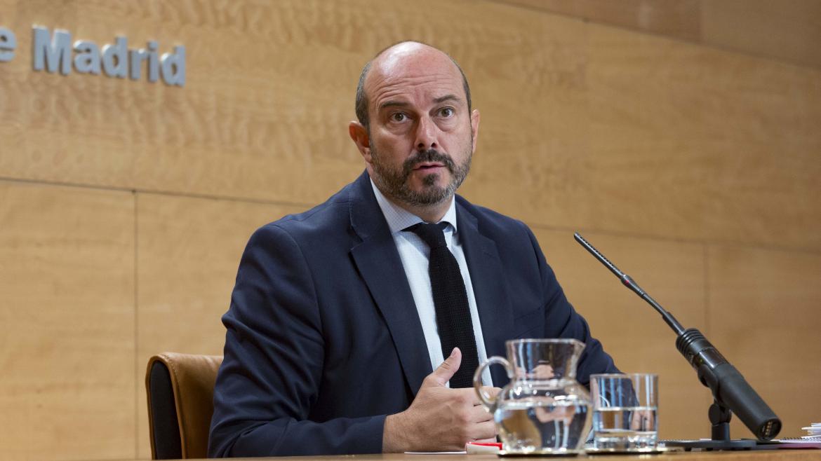 Pedro Rollán durante la rueda de prensa