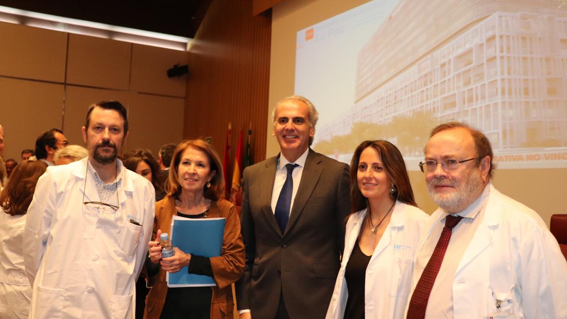 El consejero de Sanidad, Enrique Ruiz Escudero, en el acto de presentación de este plan