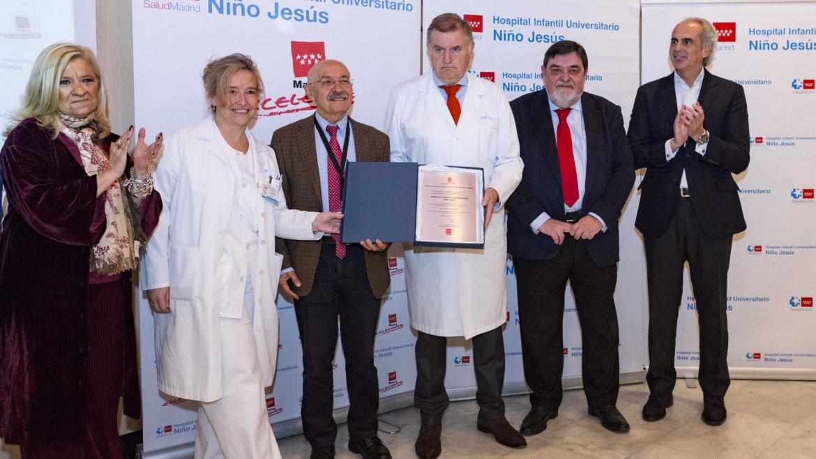 La Comunidad entrega la marca de garantía Madrid Excelente al Hospital Infantil Niño Jesús La Comunidad entrega la marca de garantía Madrid Excelente al Hospital Infantil Niño Jesús