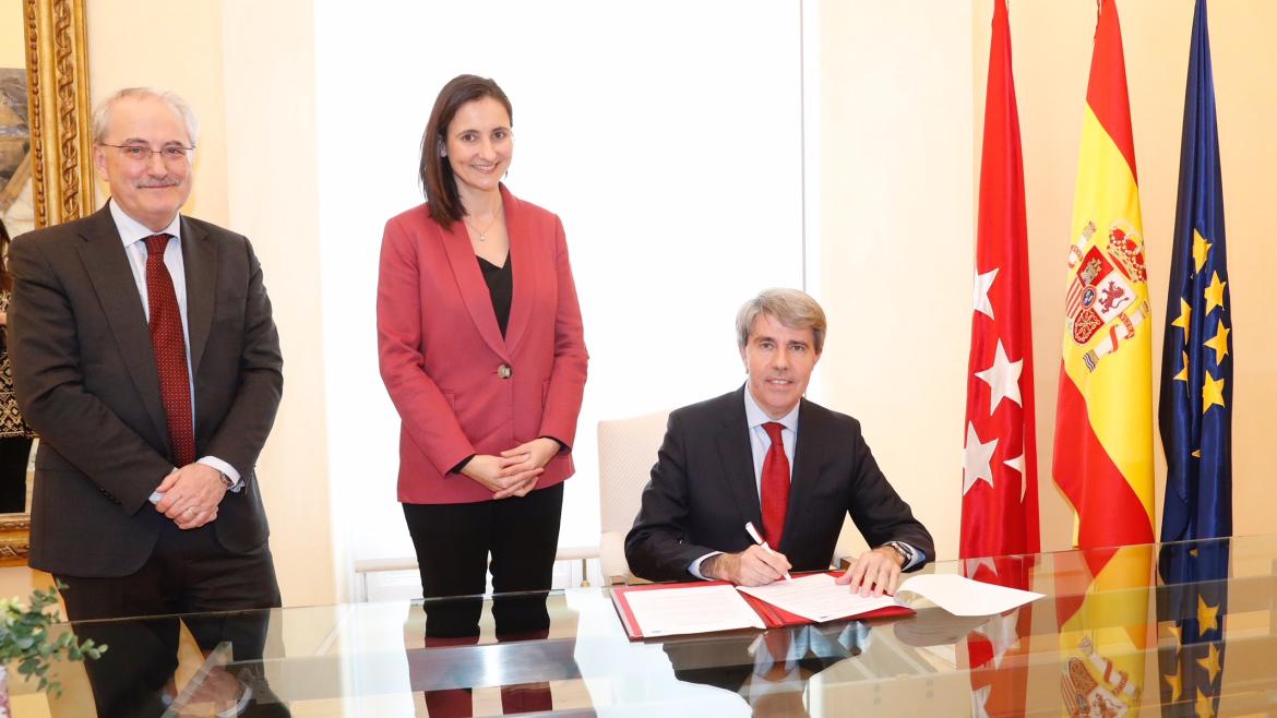 GARRIDO PARTICIPA EN LA FIRMA DEL MANIFIESTO #DondeEstánEllas 